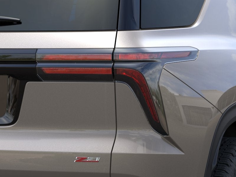 2027 Chevrolet Traverse Z71 - Photo 12
