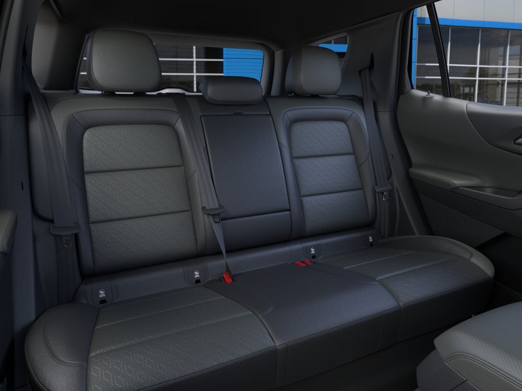 2027 Chevrolet Equinox LT - Photo 18