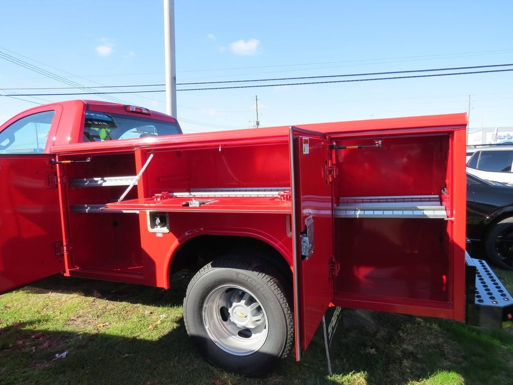 2025 Chevrolet Silverado 3500 HD Chassis Cab Work Truck
