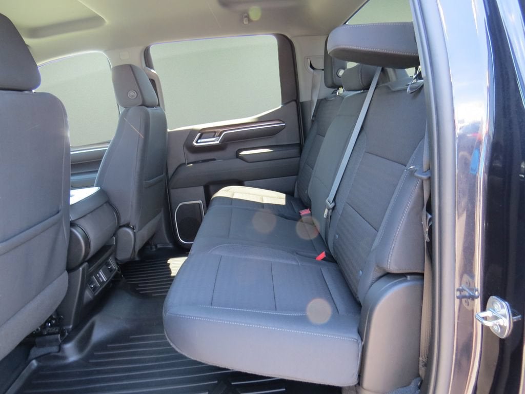 2022 Chevrolet Silverado 1500 LT (2FL)
