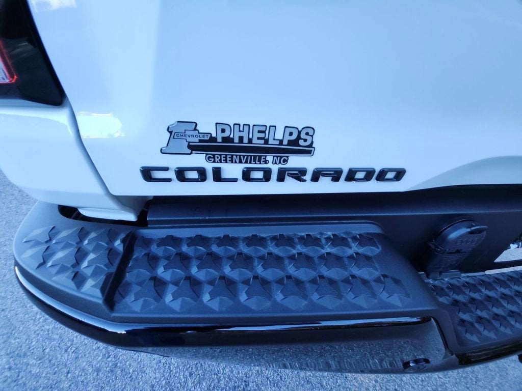 2025 Chevrolet Colorado WT/LT