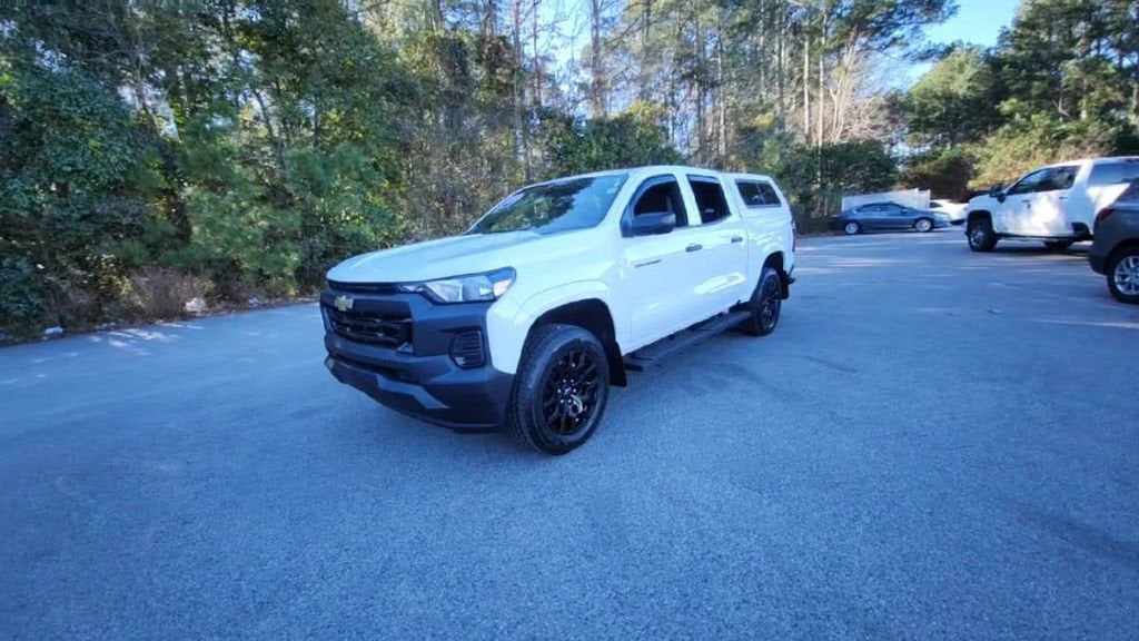 2025 Chevrolet Colorado WT/LT