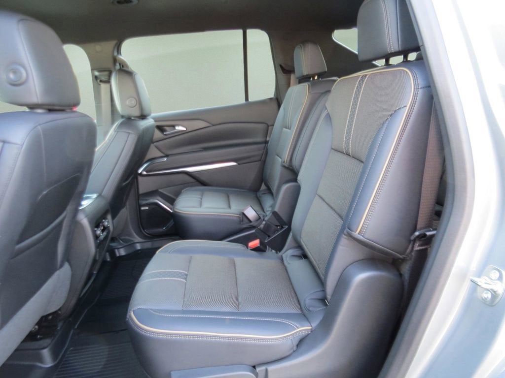 2025 Chevrolet Traverse High Country