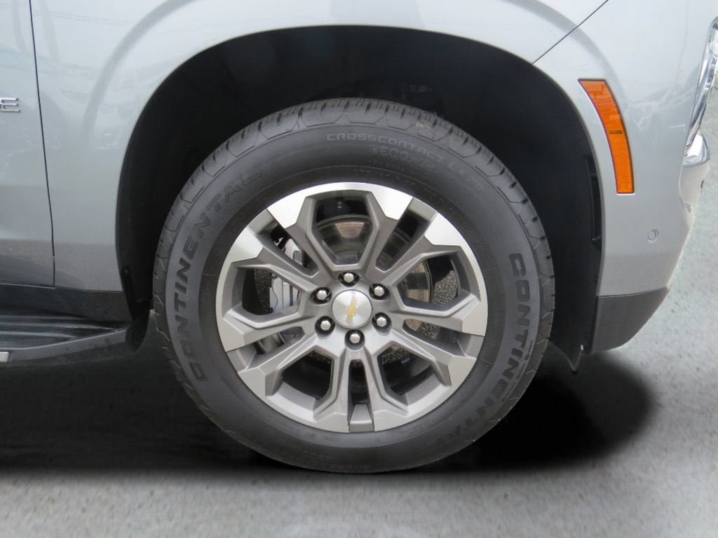 2025 Chevrolet Tahoe LS