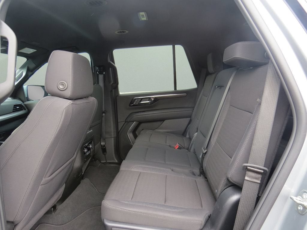 2025 Chevrolet Tahoe LS