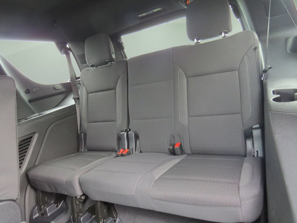 2025 Chevrolet Tahoe LS