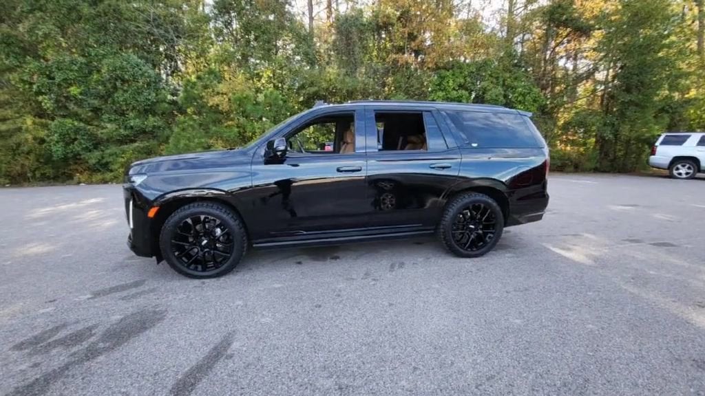 2023 Cadillac Escalade Sport