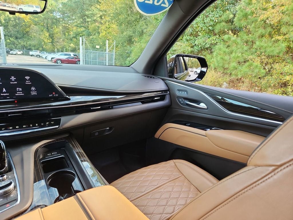 2023 Cadillac Escalade Sport