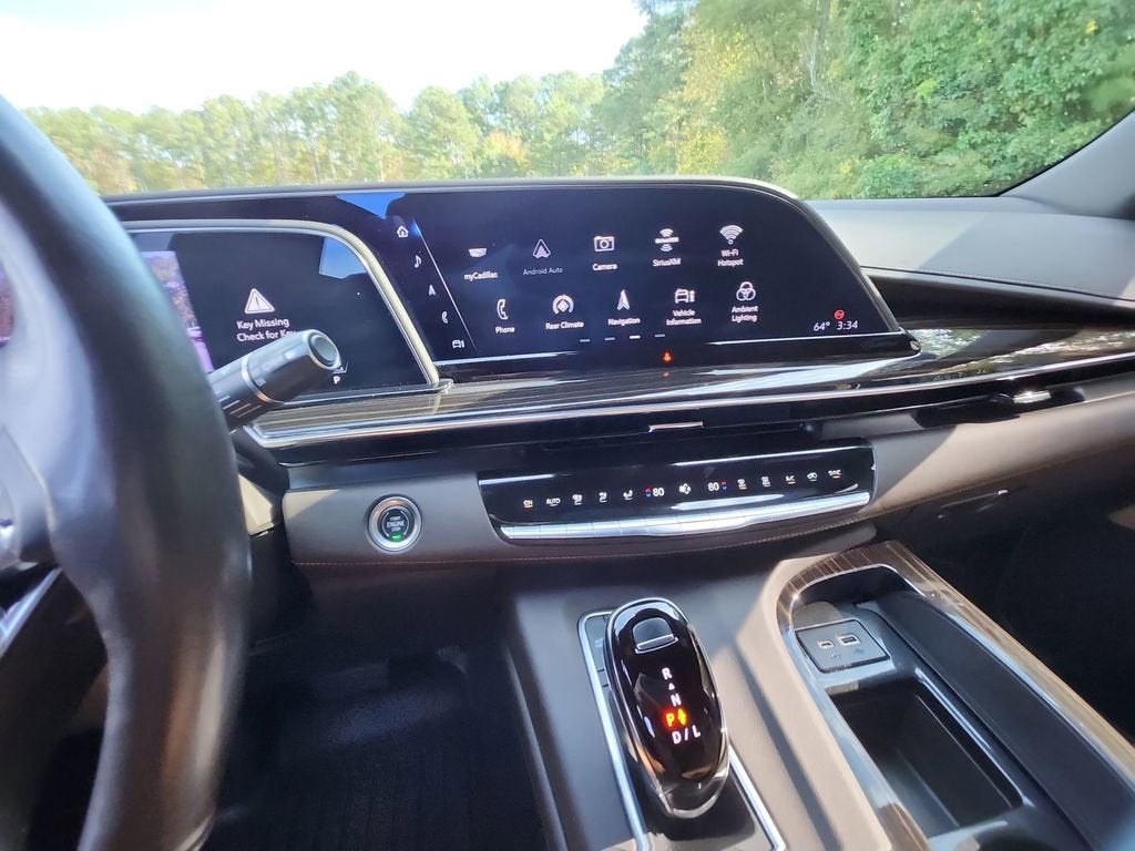 2023 Cadillac Escalade Sport