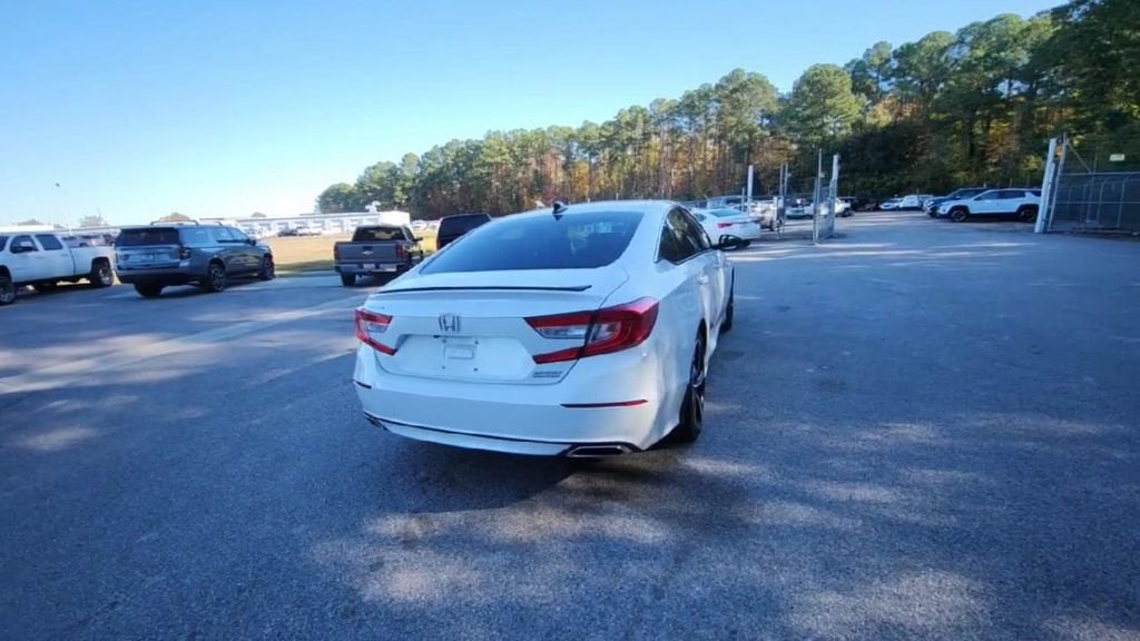 2022 Honda Accord Sedan Sport SE