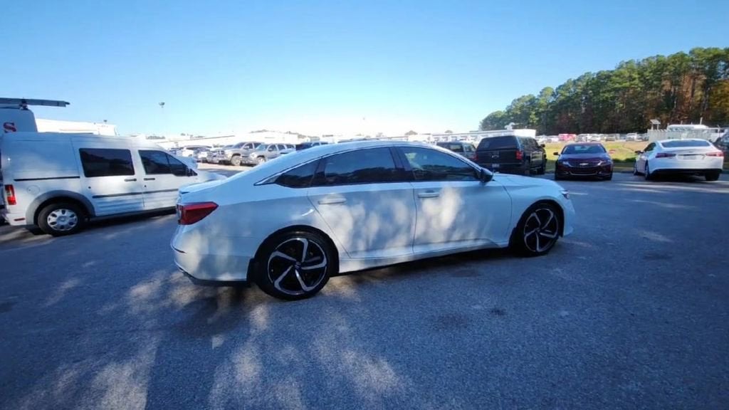 2022 Honda Accord Sedan Sport SE