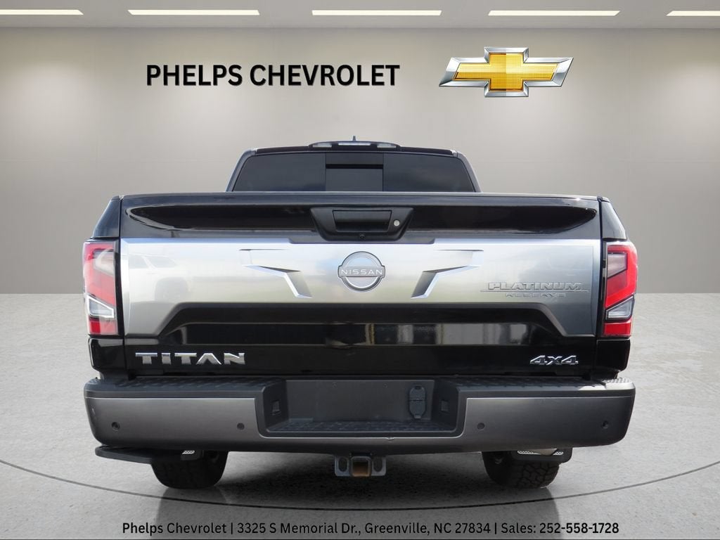 2024 Nissan TITAN Crew Cab Platinum Reserve 4x4