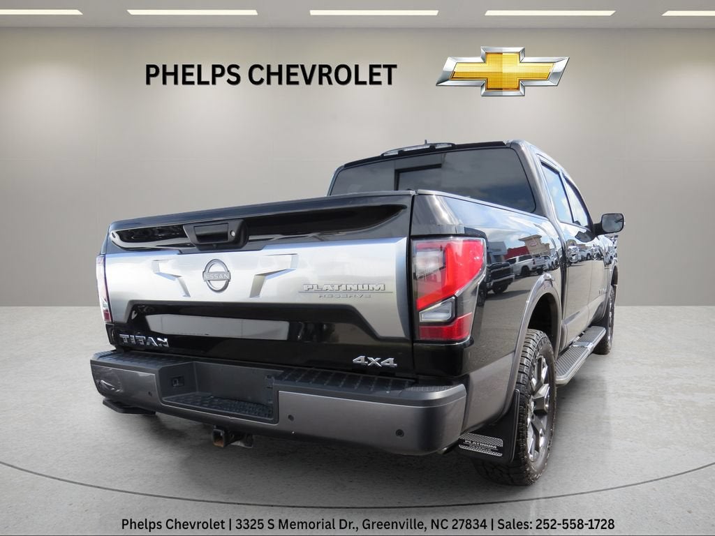 2024 Nissan TITAN Crew Cab Platinum Reserve 4x4