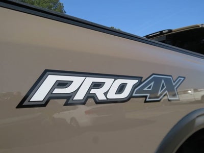 2024 Nissan TITAN XD Crew Cab PRO-4X 4x4