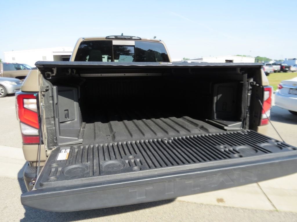 2024 Nissan TITAN XD Crew Cab PRO-4X 4x4
