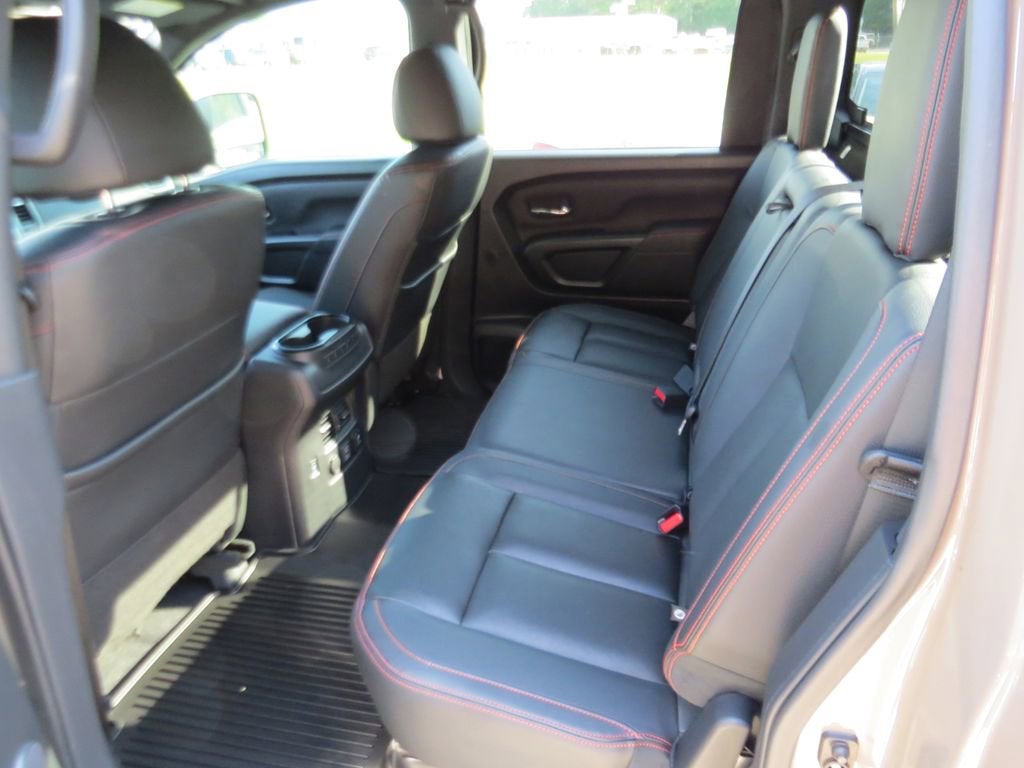 2024 Nissan TITAN XD Crew Cab PRO-4X 4x4