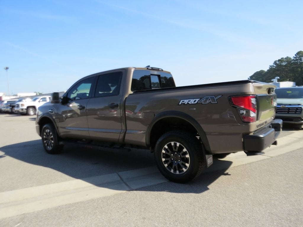 2024 Nissan TITAN XD Crew Cab PRO-4X 4x4
