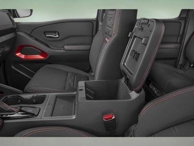 2025 Nissan Frontier Crew Cab PRO-4X 4x4