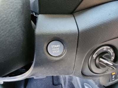 2022 Nissan Frontier Crew Cab SV 4x4