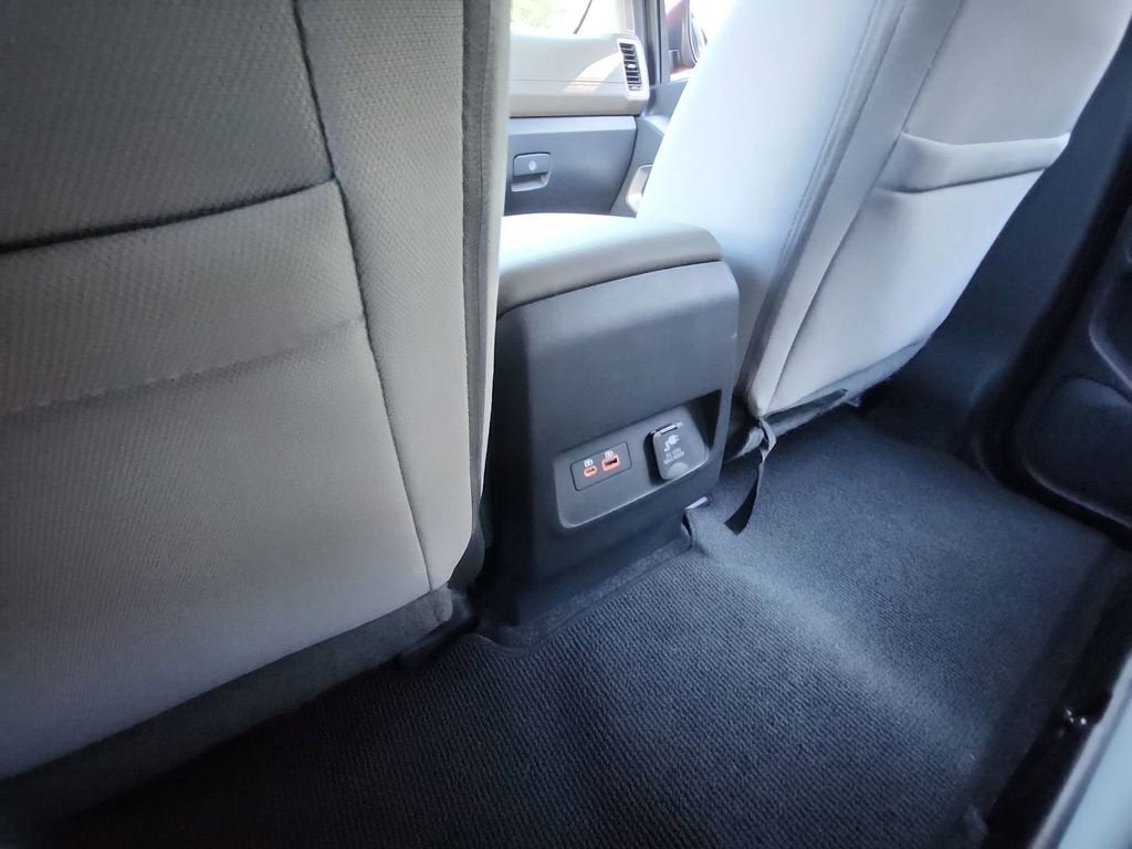 2022 Nissan Frontier Crew Cab SV 4x4