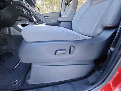 2022 Nissan Frontier Crew Cab SV 4x4