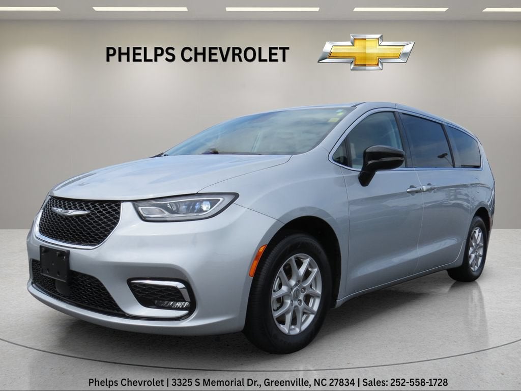 2024 Chrysler Pacifica Touring L