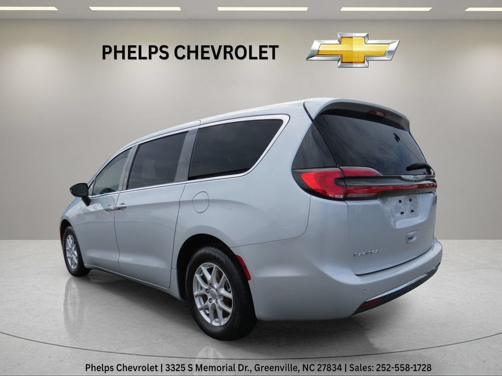 2024 Chrysler Pacifica Touring L