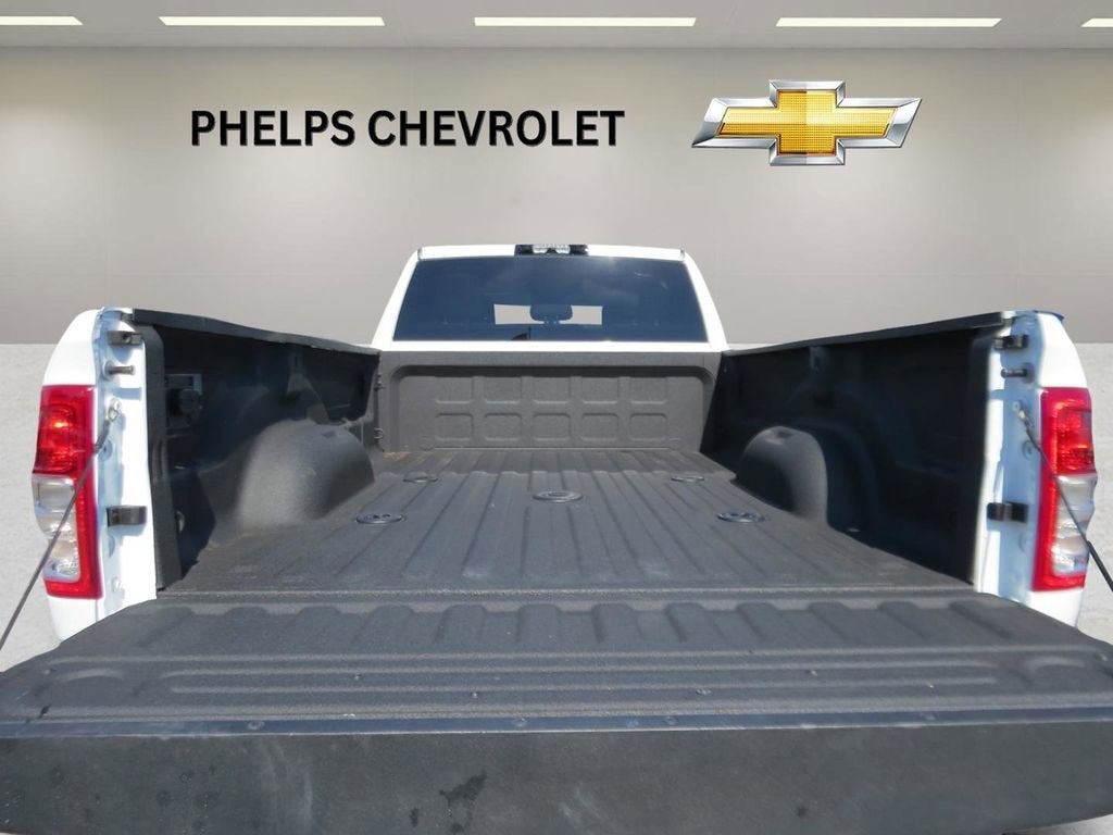 2024 RAM 3500 Big Horn Crew Cab 4x4 8' Box