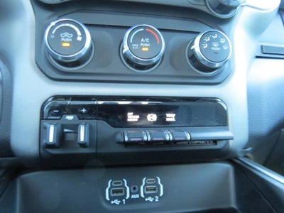 2024 RAM 3500 Big Horn Crew Cab 4x4 8' Box