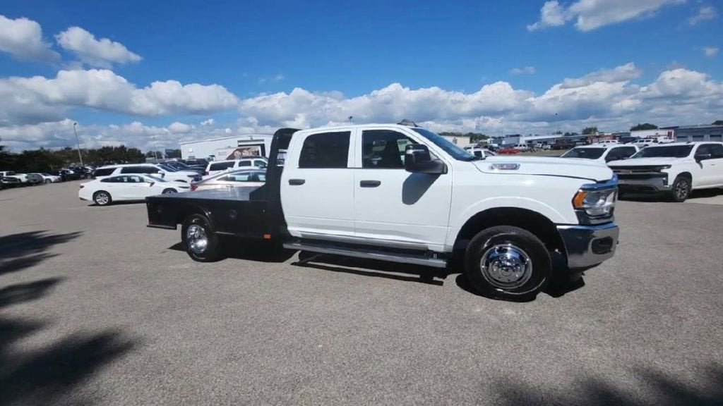 2024 RAM 3500 Chassis Cab Tradesman