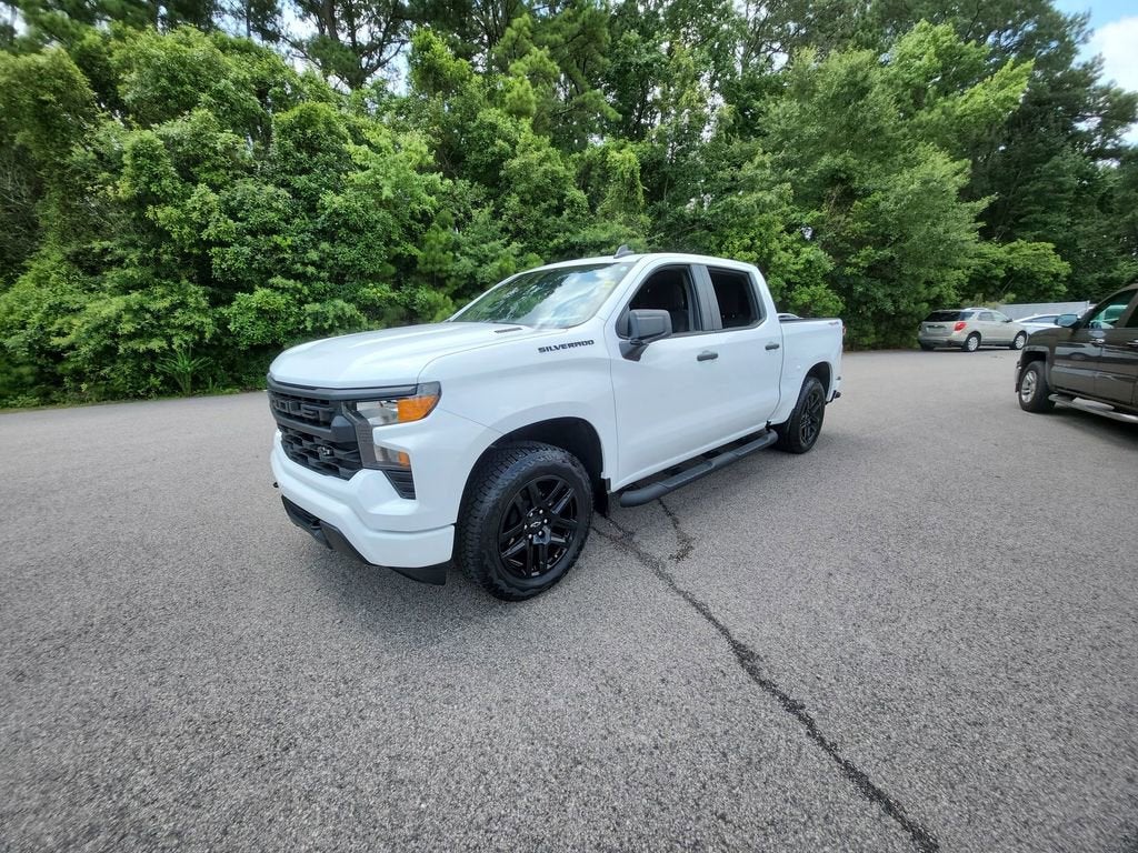 2025 Chevrolet Silverado 1500 Custom