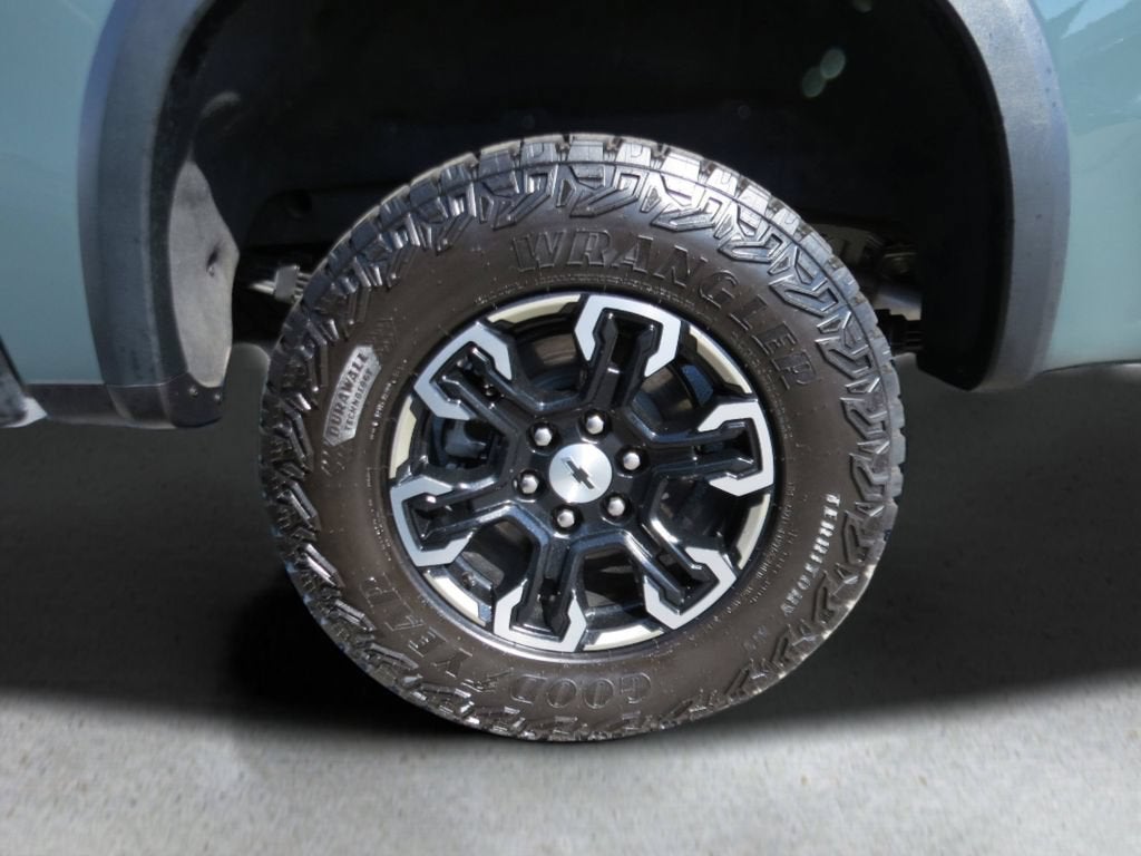2026 Chevrolet Silverado 1500 ZR2 - Photo 15