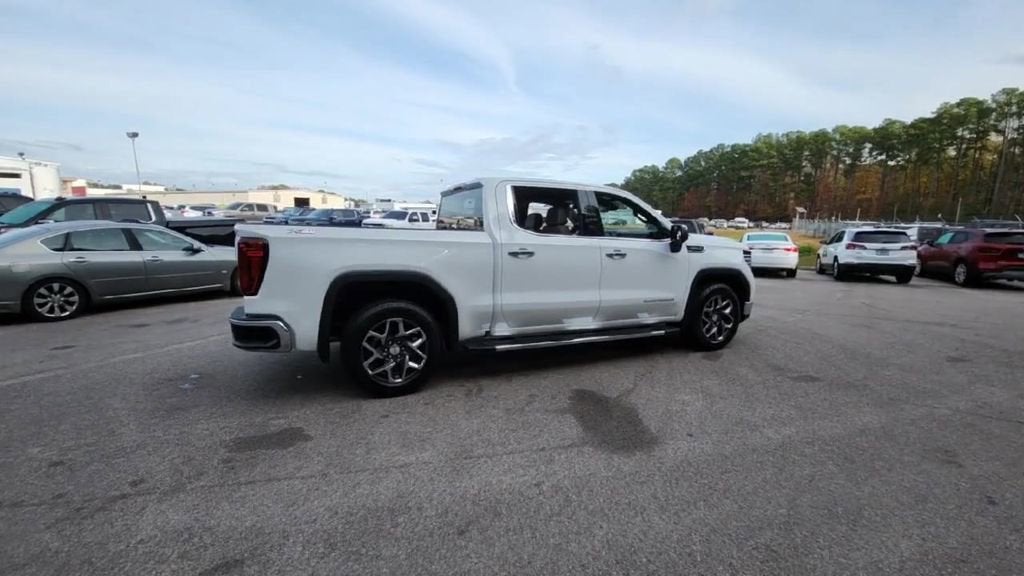 2023 GMC Sierra 1500 SLT