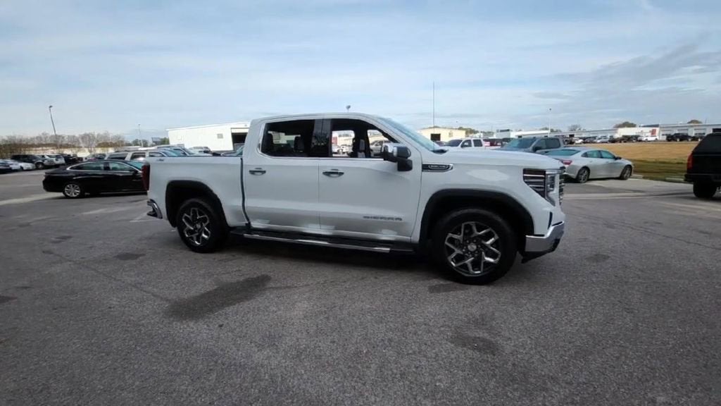 2023 GMC Sierra 1500 SLT
