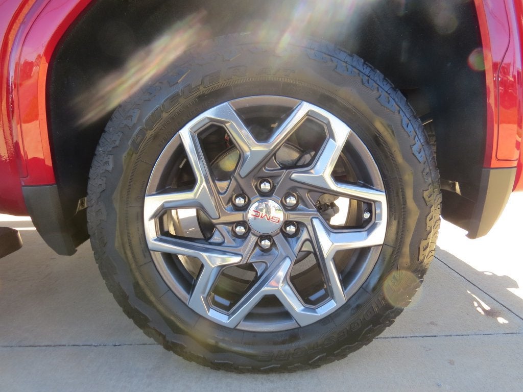 2022 GMC Sierra 1500 SLT - Photo 13