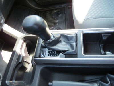 2022 Toyota Tacoma SR5 V6