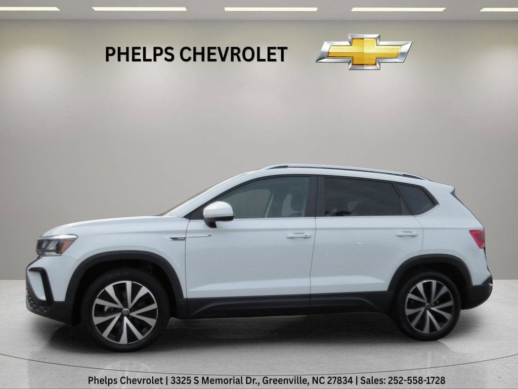 2023 Volkswagen Taos SE - Photo 6
