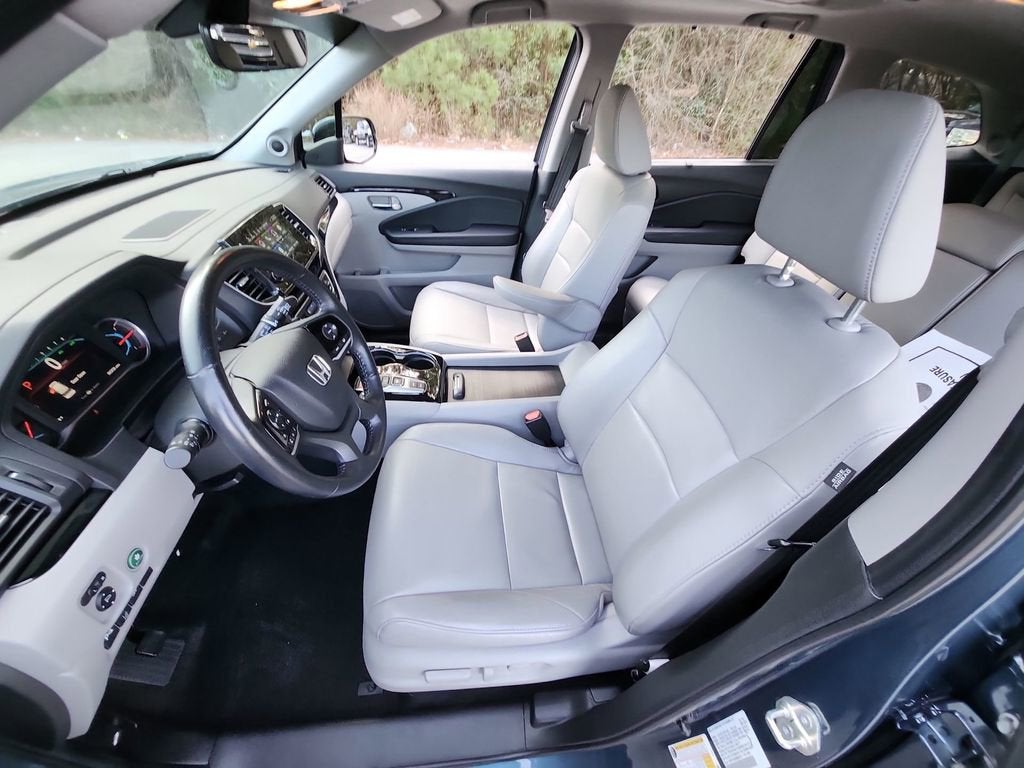 2021 Honda Pilot 2WD Touring 8 Passenger