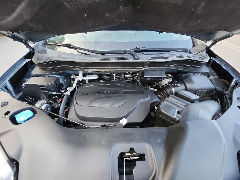 2021 Honda Pilot 2WD Touring 8 Passenger