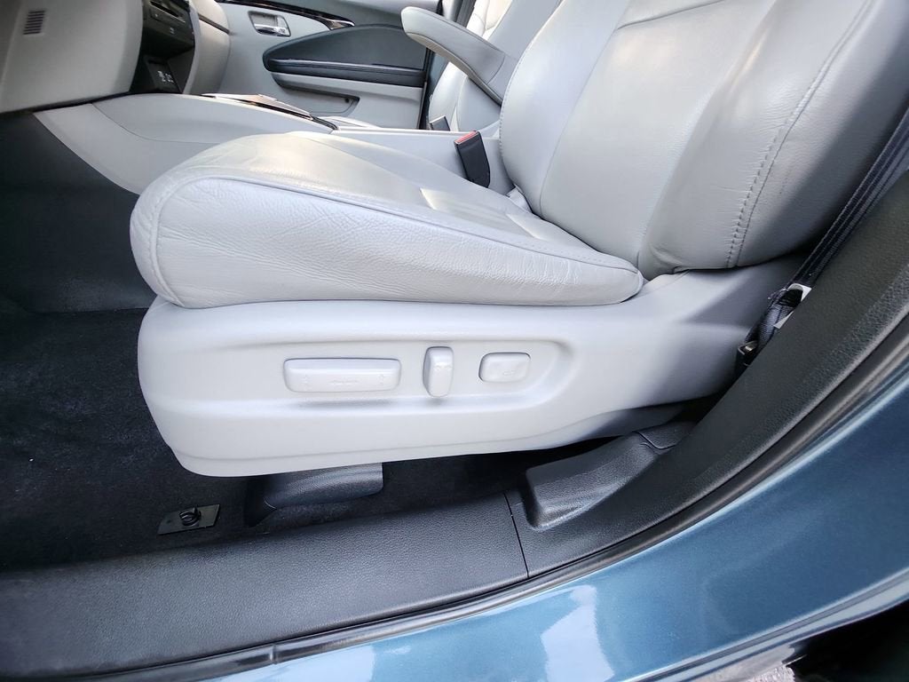 2021 Honda Pilot 2WD Touring 8 Passenger