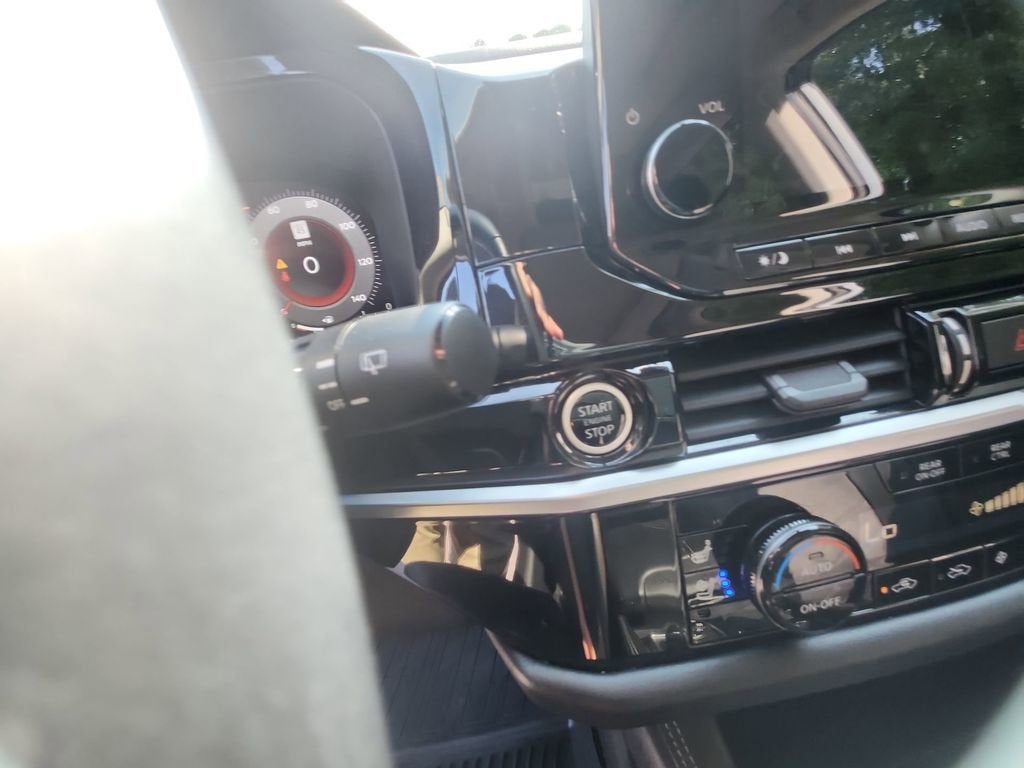 2023 Nissan Pathfinder Platinum 4WD