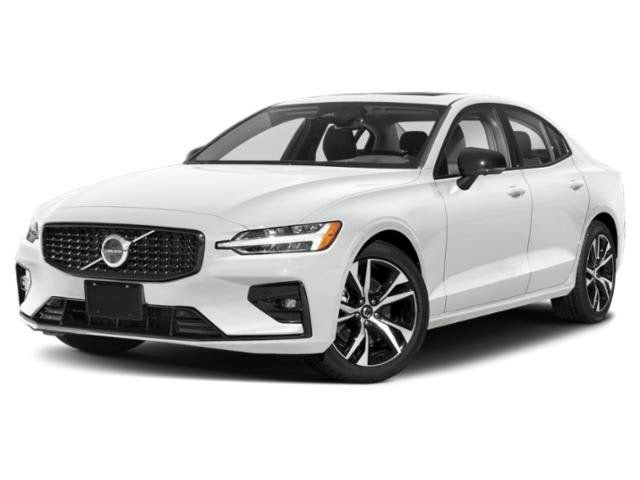 2023 Volvo S60 Plus Dark Theme