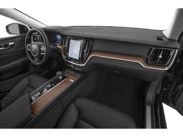 2023 Volvo S60 Plus Dark Theme
