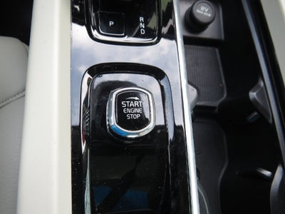 2023 Volvo S60 Plus Dark Theme