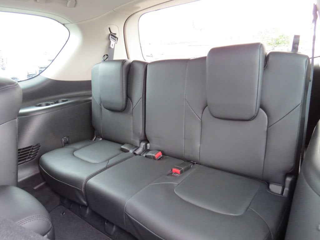 2023 Nissan Armada SL - Photo 17