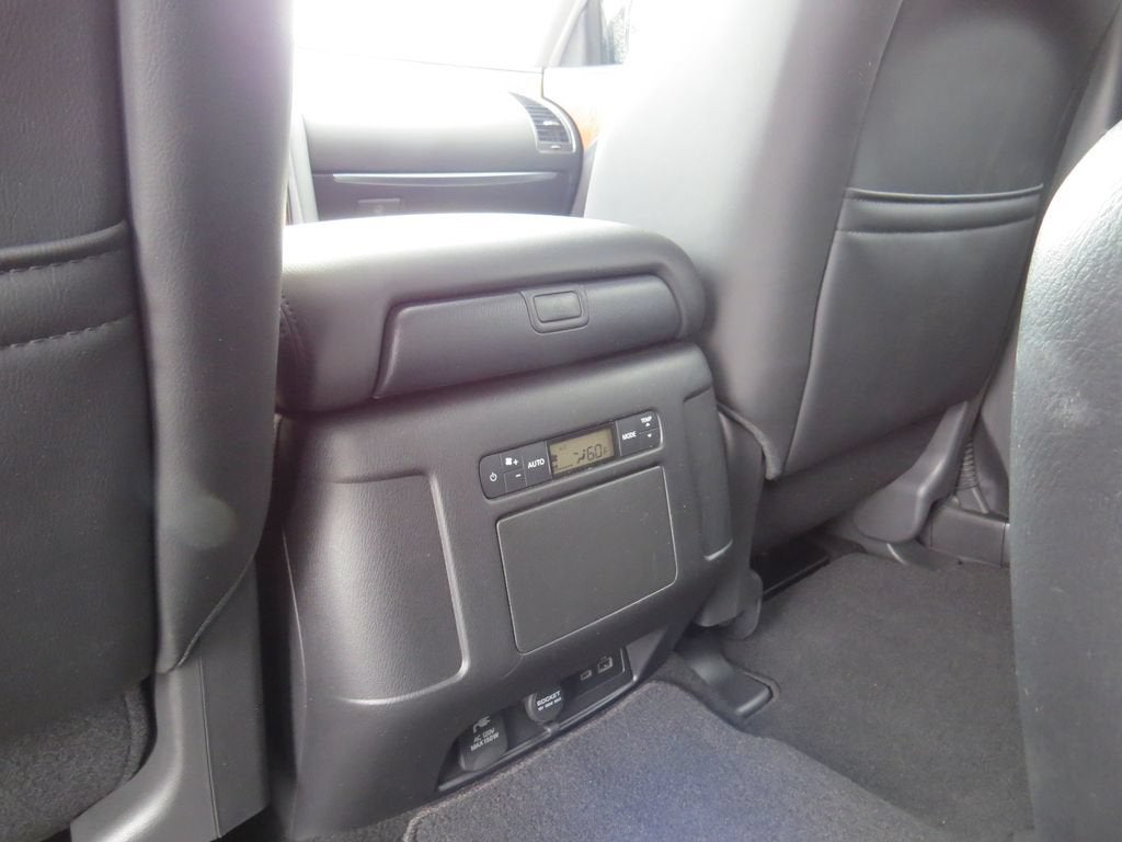 2023 Nissan Armada SL - Photo 19