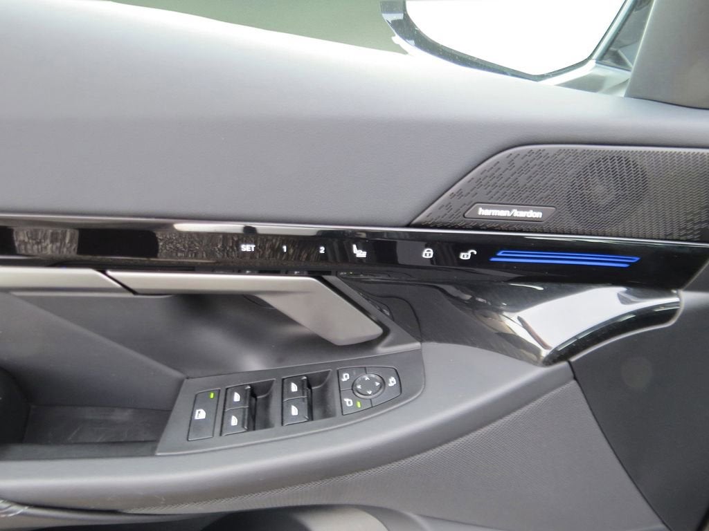 2025 BMW 530i xDrive