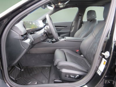 2025 BMW 530i xDrive