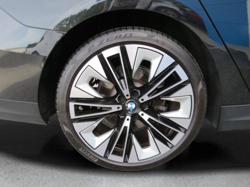 2025 BMW 530i xDrive