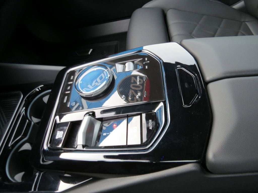2025 BMW 530i xDrive